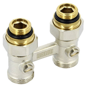 Присоединительный узел прямой G 1/2" x G 3/4" Rehau